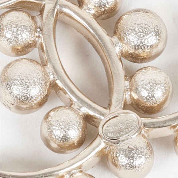 Chanel Brooch - Picture 4 of 4